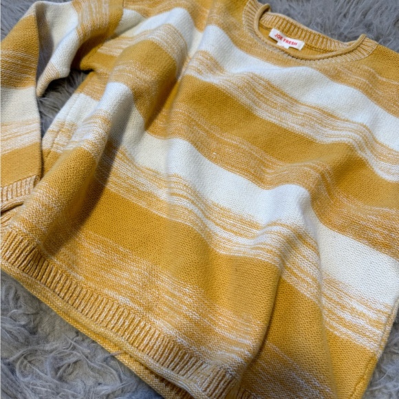 Joe Fresh yellow sweatshirt - Picture 5 of 5